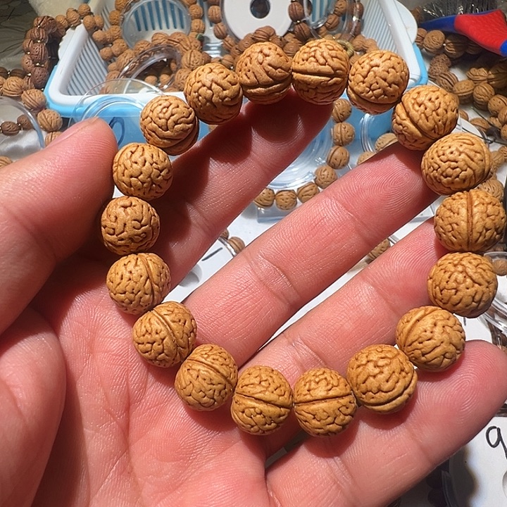 唐***猫手串手串制作精美