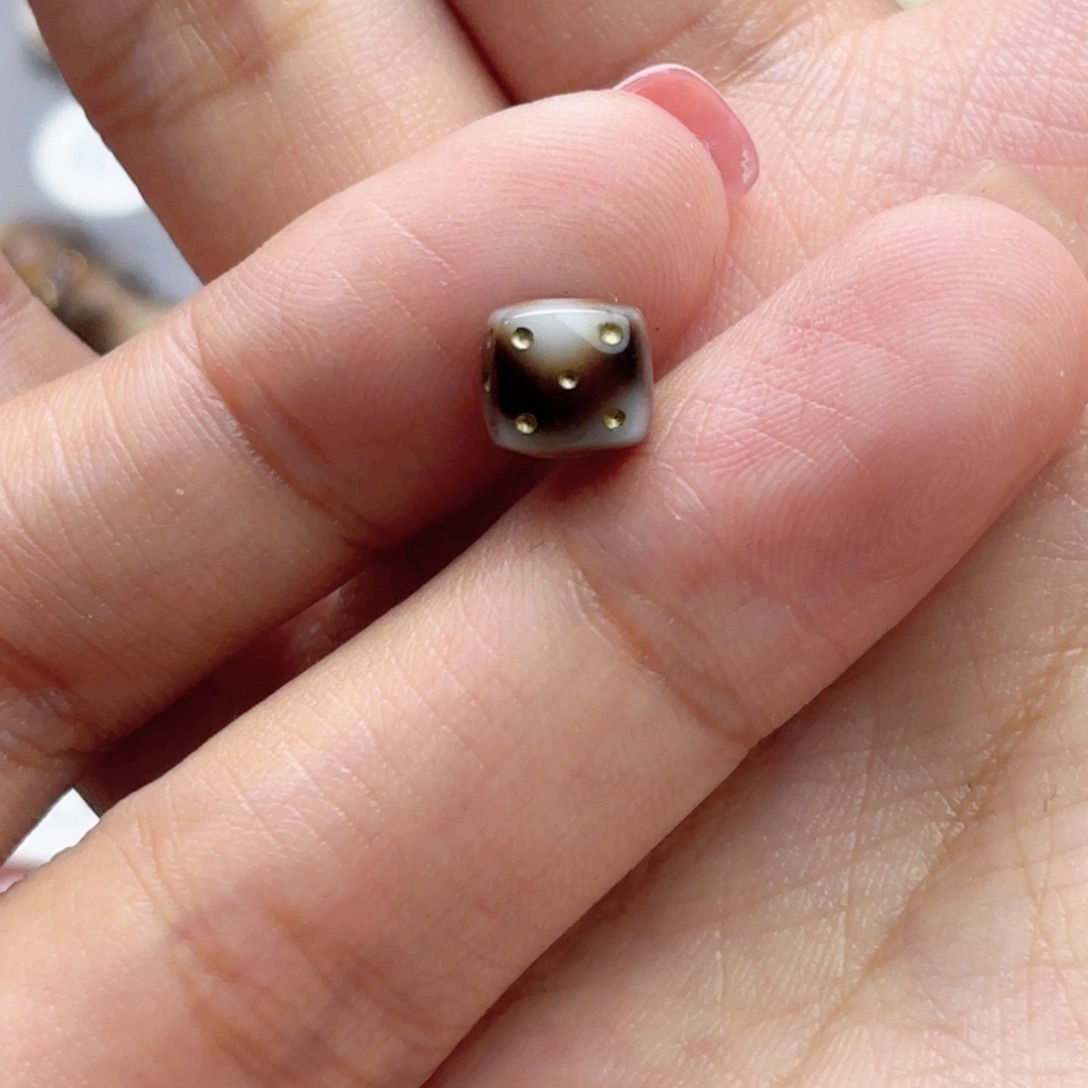 玛瑙/玉髓未镶嵌文玩配饰配珠、侧挂