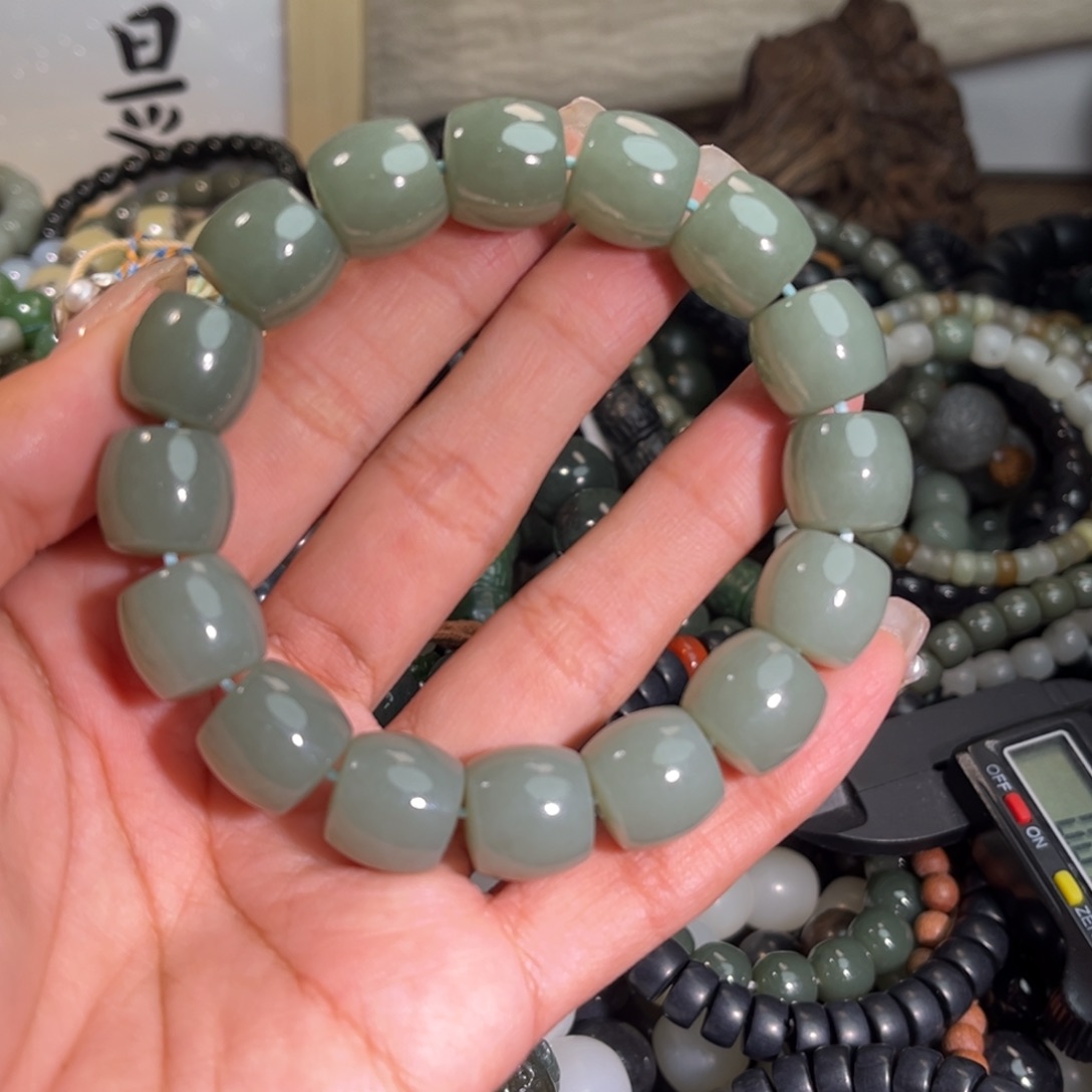 和田玉手链未镶嵌