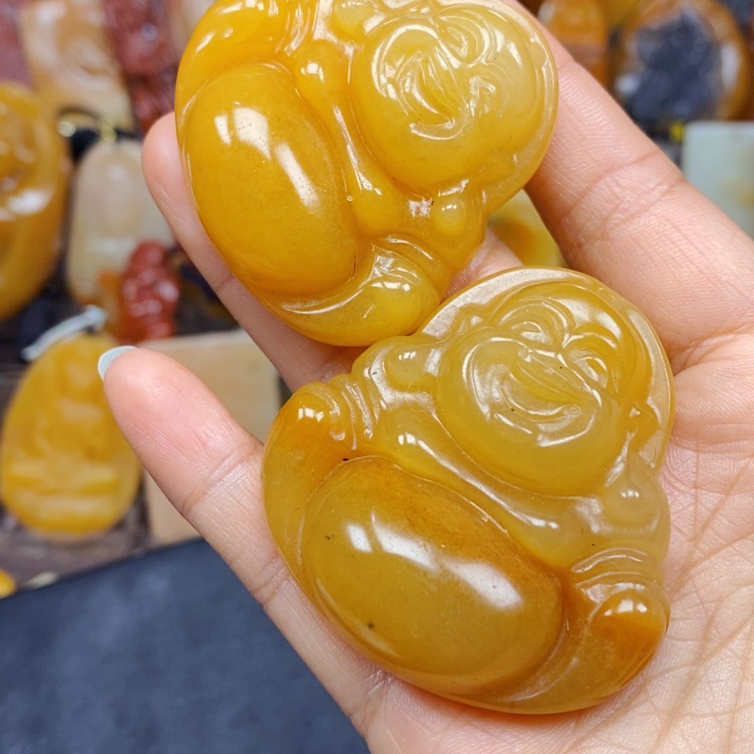 石英质玉颈饰未镶嵌