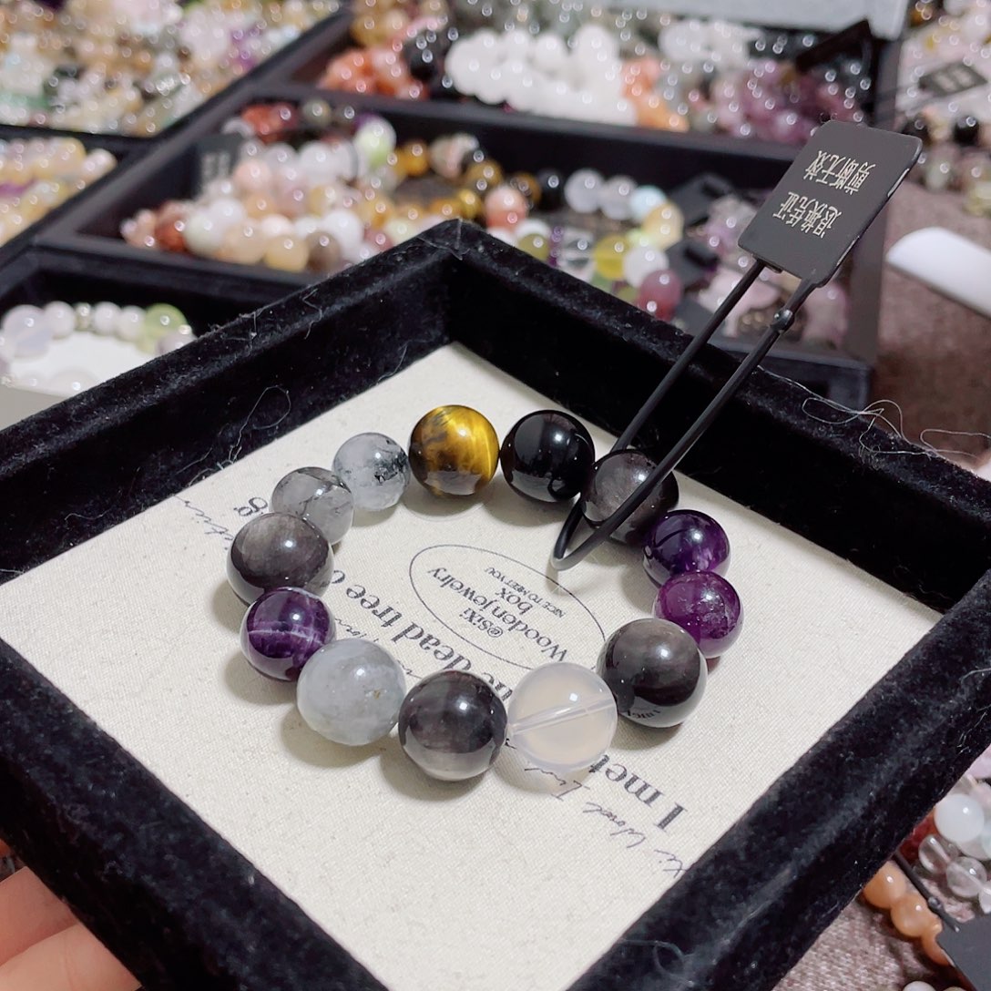 未镶嵌水晶手链孤品