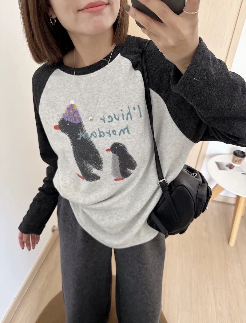 0216【冬季新款】韩系立体企鹅印花插肩袖T恤（D9206）