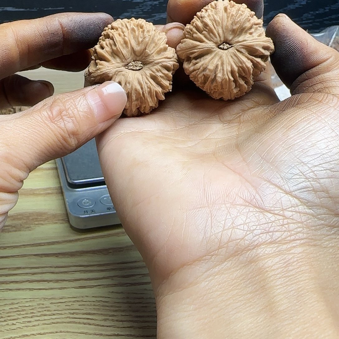 夜***江吊坠桃核核桃核桃