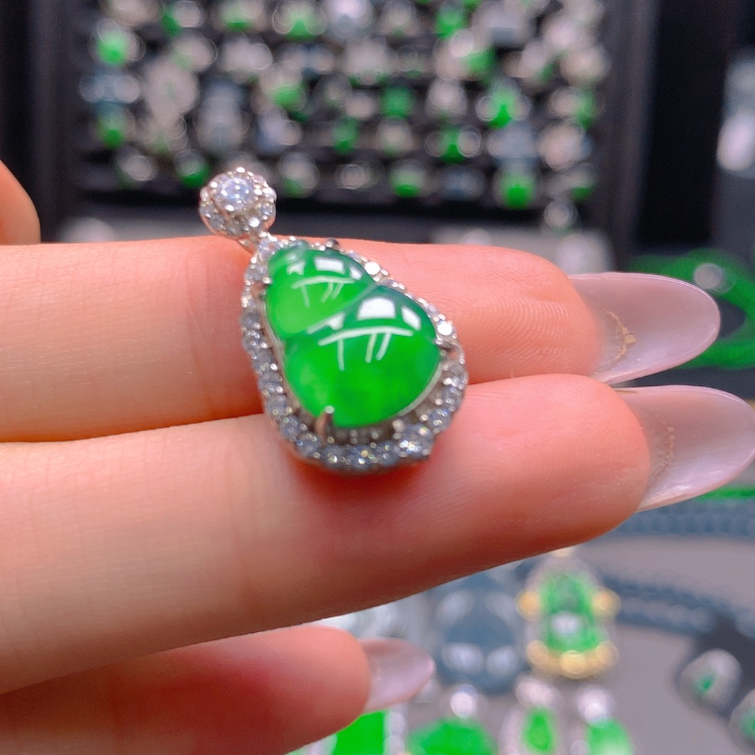 翡翠未镶嵌耳饰天然翡翠