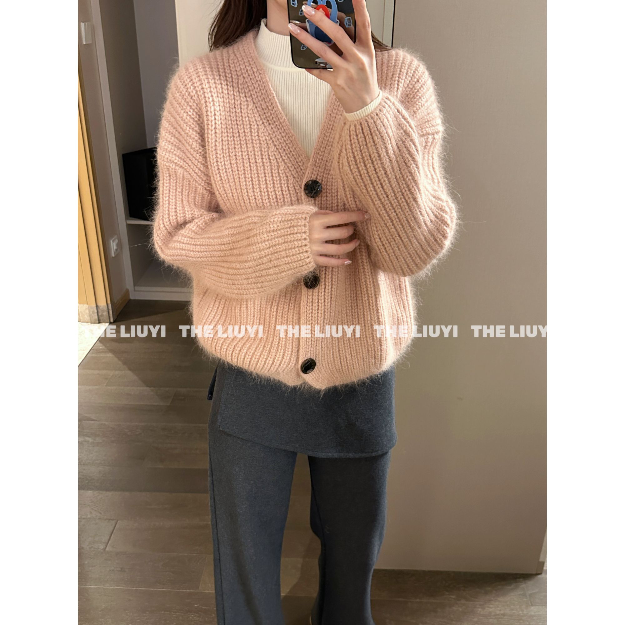 【LIUYI】柔雾毛衣~秋冬兔毛混纺慵懒风v领毛衣外套510117