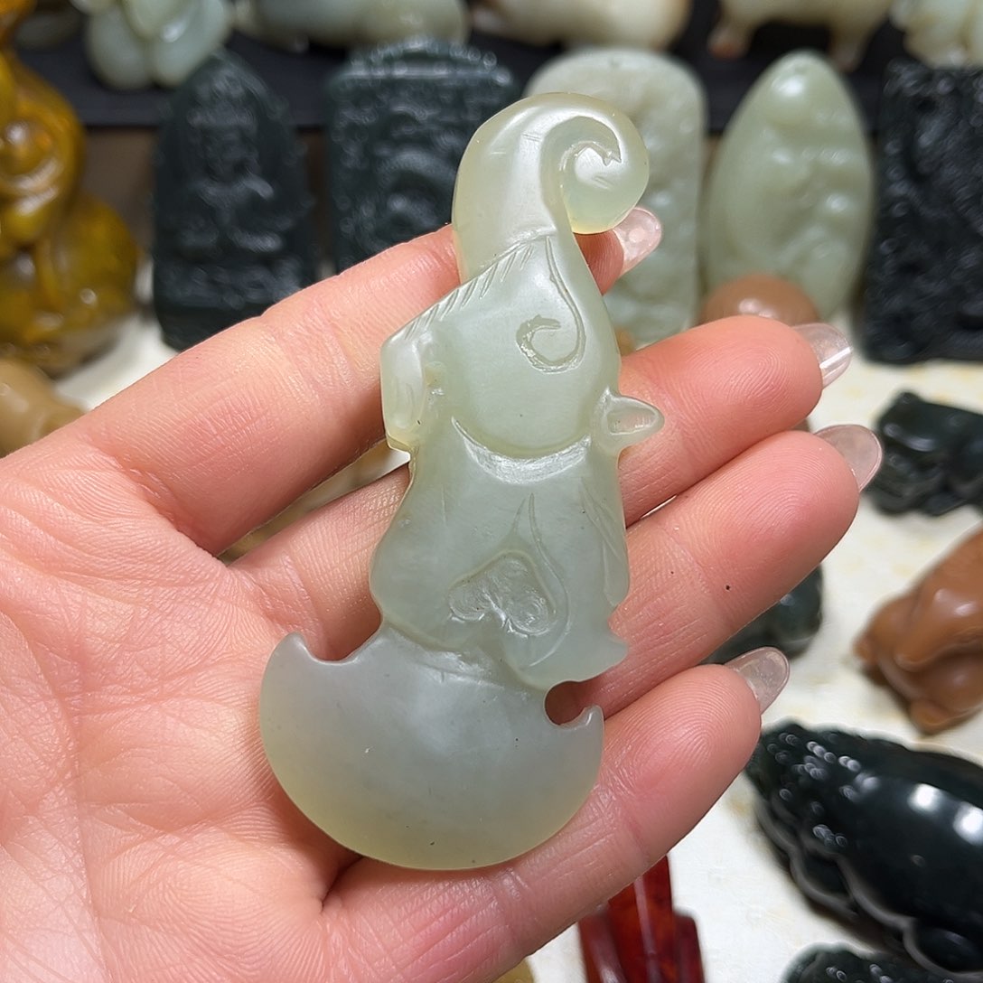 白玉菩提吊坠白玉菩提吊坠