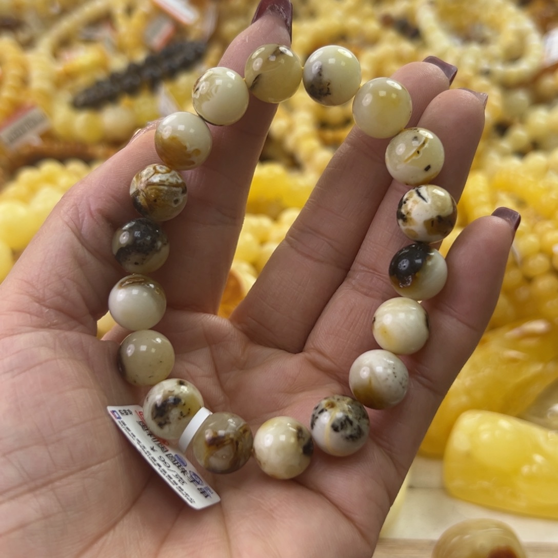 琥珀珠宝奇石未镶嵌