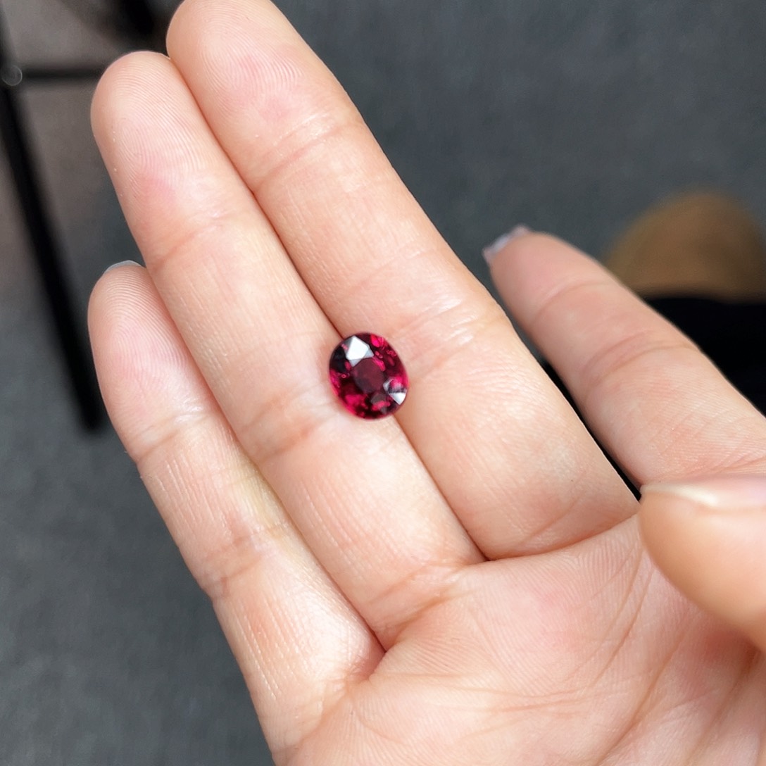 石榴石裸石未镶嵌裸石