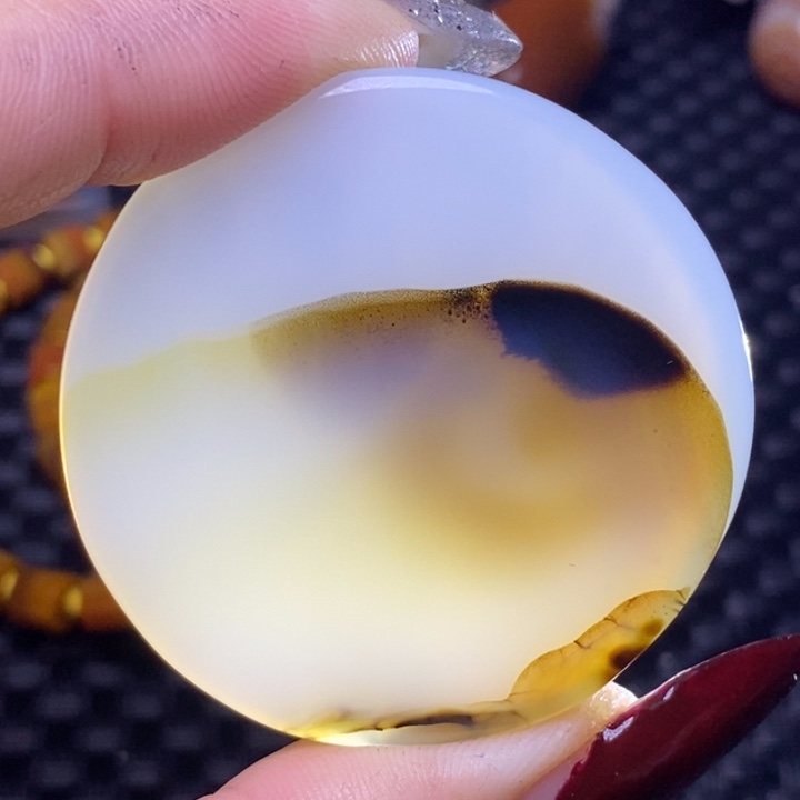 玛瑙/玉髓颈饰未镶嵌