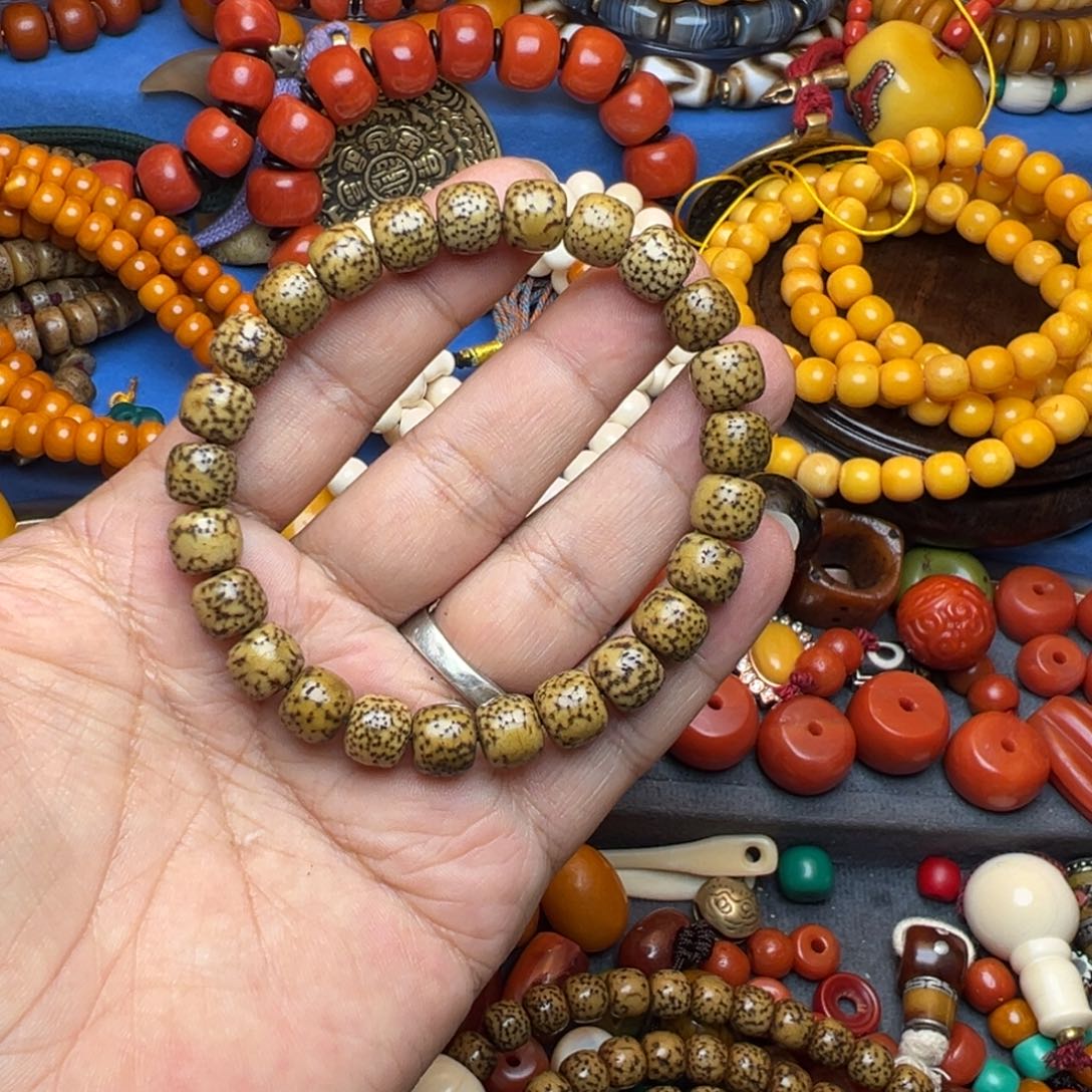 星月菩提吊坠单圈手串