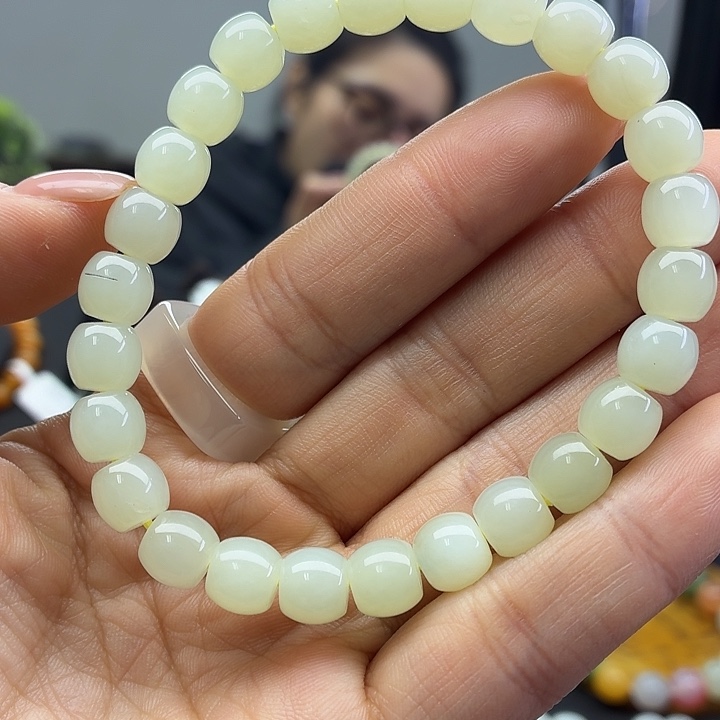 和田玉（糖玉）未镶嵌手串