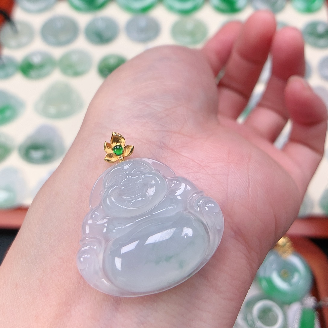 翡翠未镶嵌颈饰吊坠