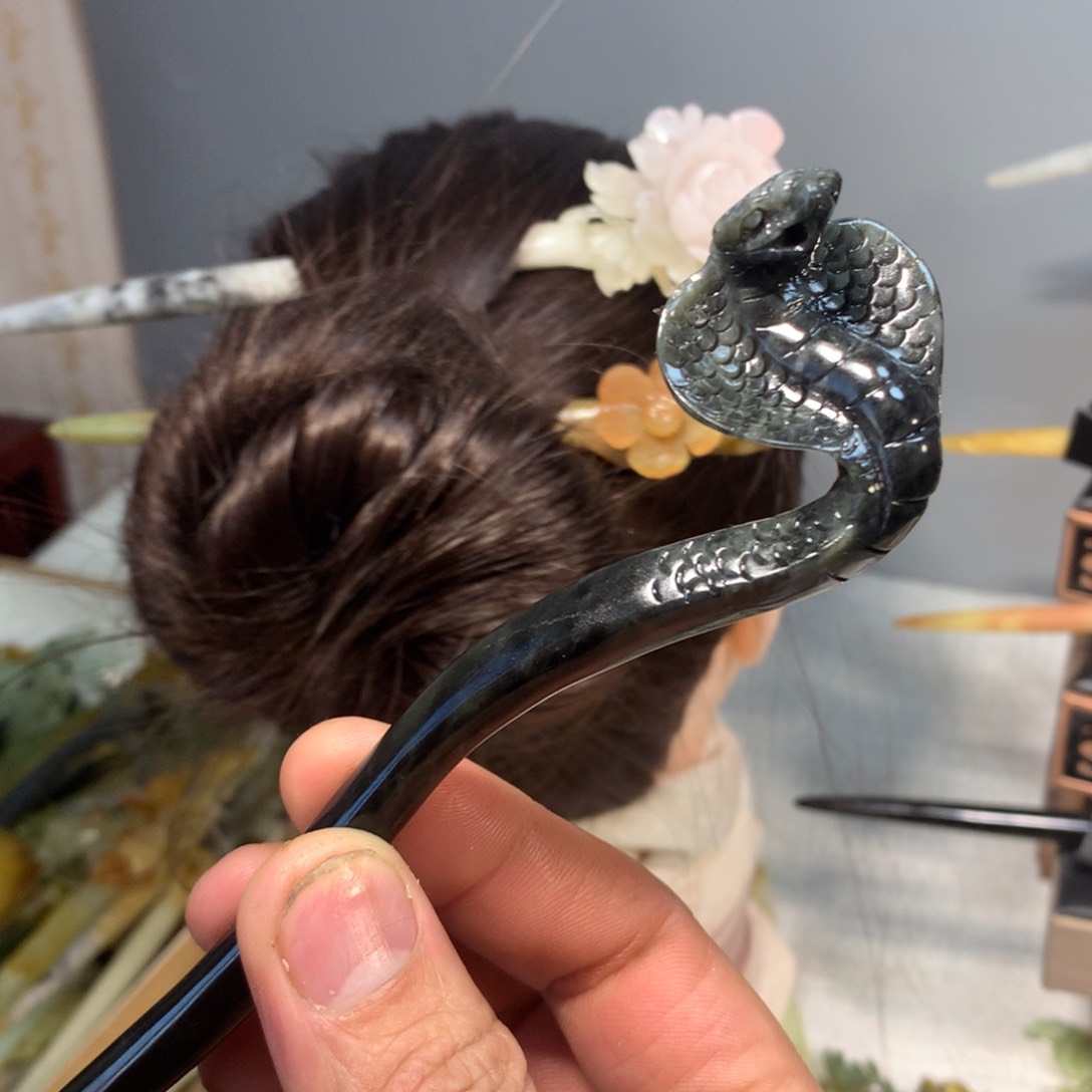 岫玉玉雕发簪未镶嵌