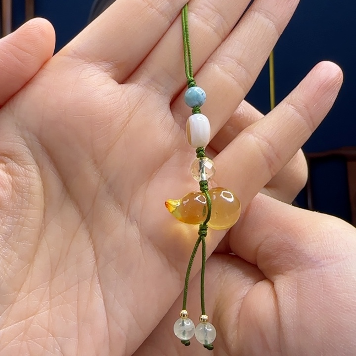 蜜蜡吊坠(赠链)未镶嵌