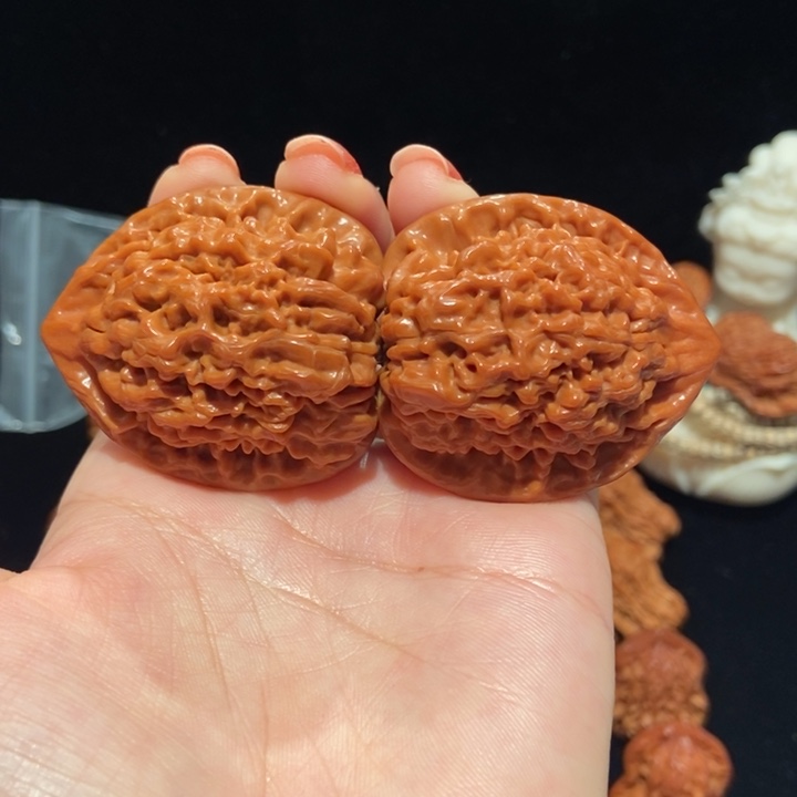 文玩核桃把件42.8大官帽419