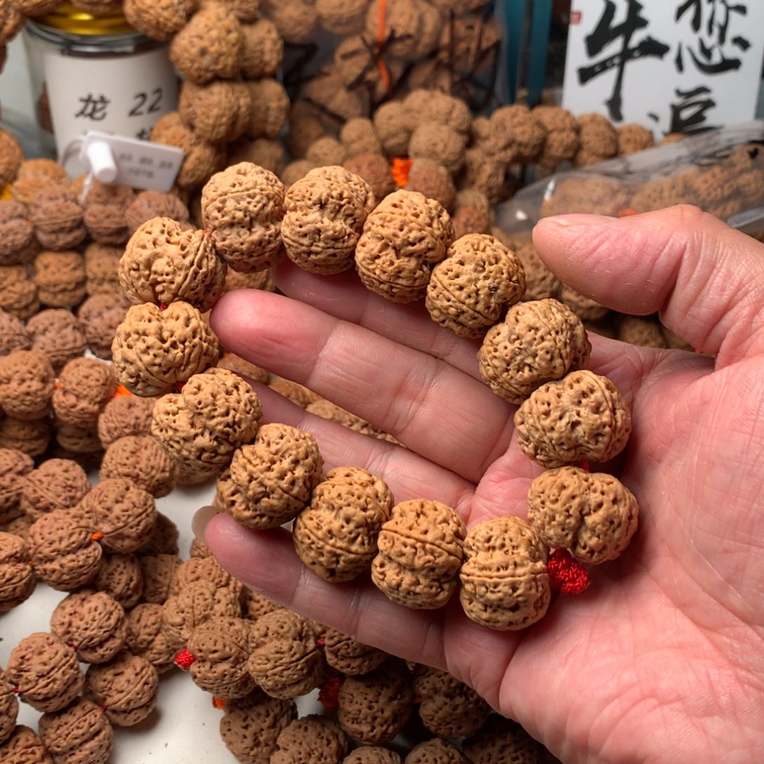 金刚菩提手串潇**雨23天宫梅花头货金刚菩提手串