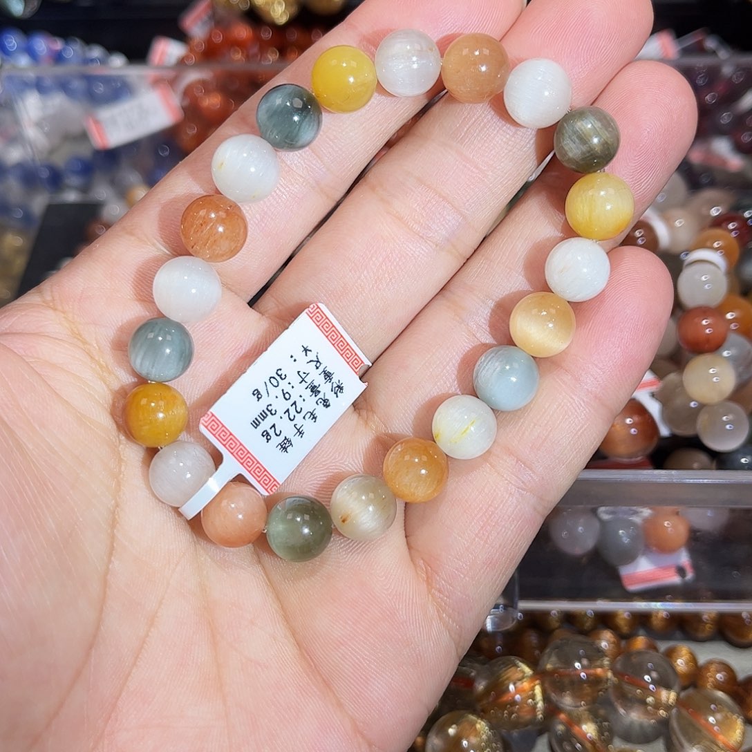 水晶手链未镶嵌彩兔毛