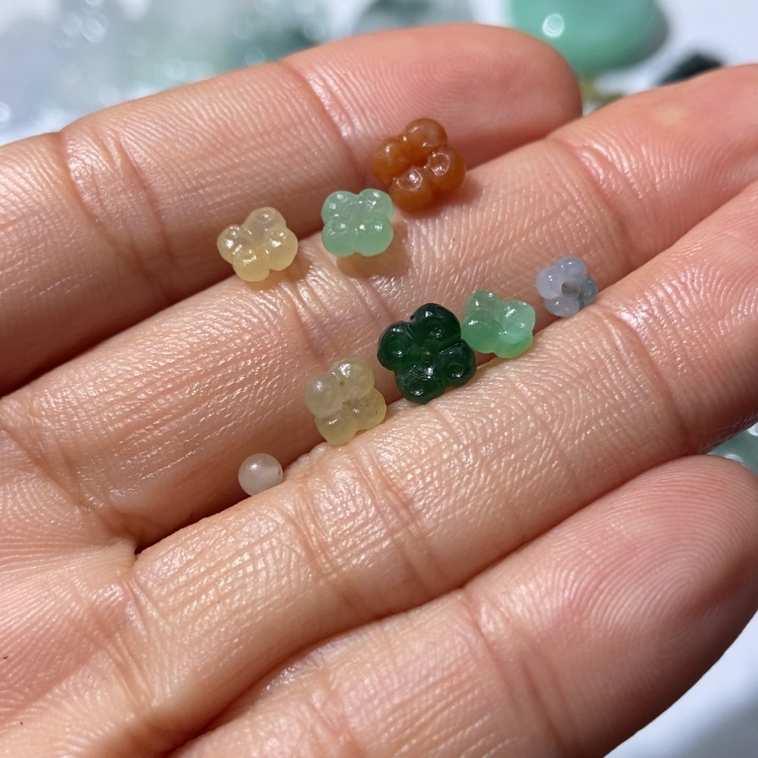 定制翡翠未镶嵌单个价格