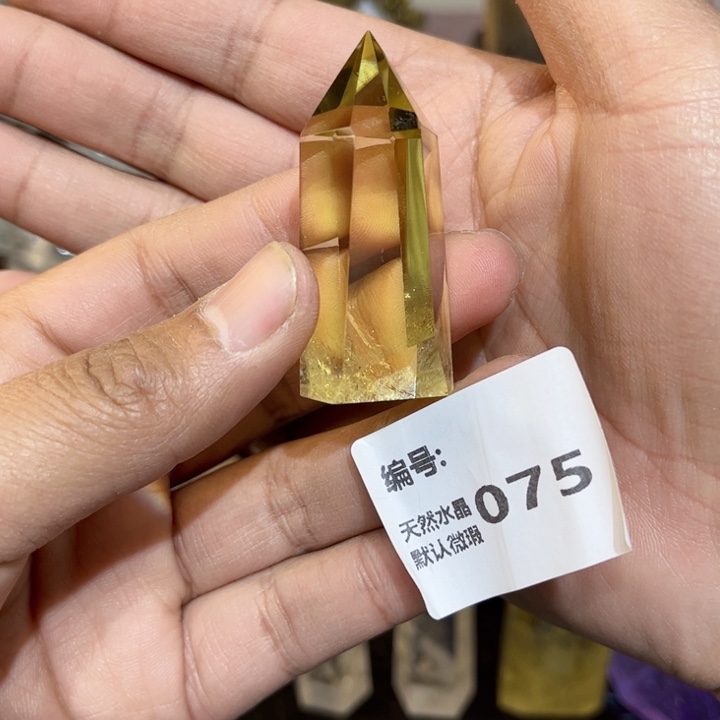 水晶摆件未镶嵌六棱柱