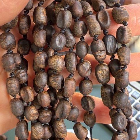 沉香手串白棋虫漏沉水16克卡0.6多样性发1条