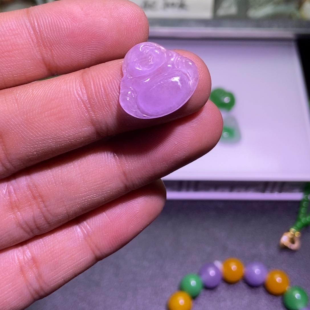 翡翠未镶嵌颈饰吊坠