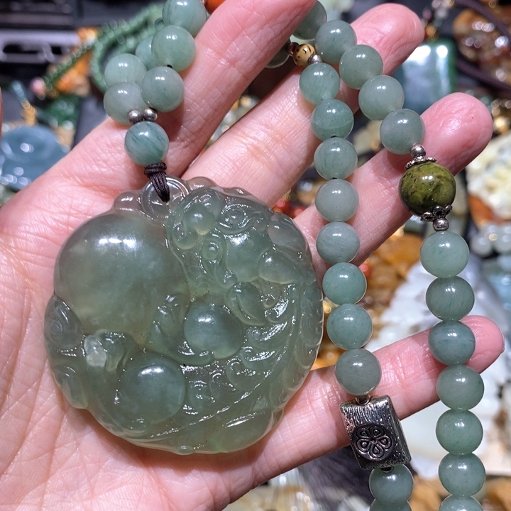岫玉毛衣链未镶嵌