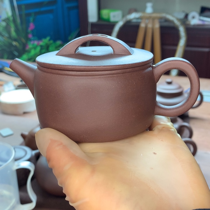 紫砂茶壶W****r底槽清，汉瓦，220c c