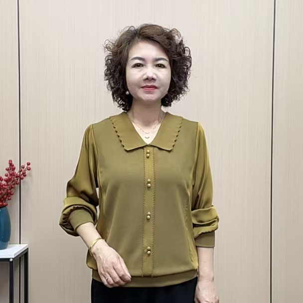 2025秋季时尚减龄洋气显瘦长袖遮肚气质宽松休闲妈妈装