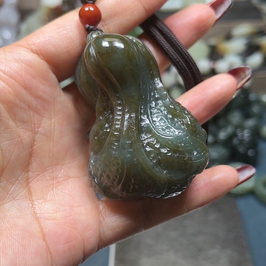 和田玉挂件未镶嵌