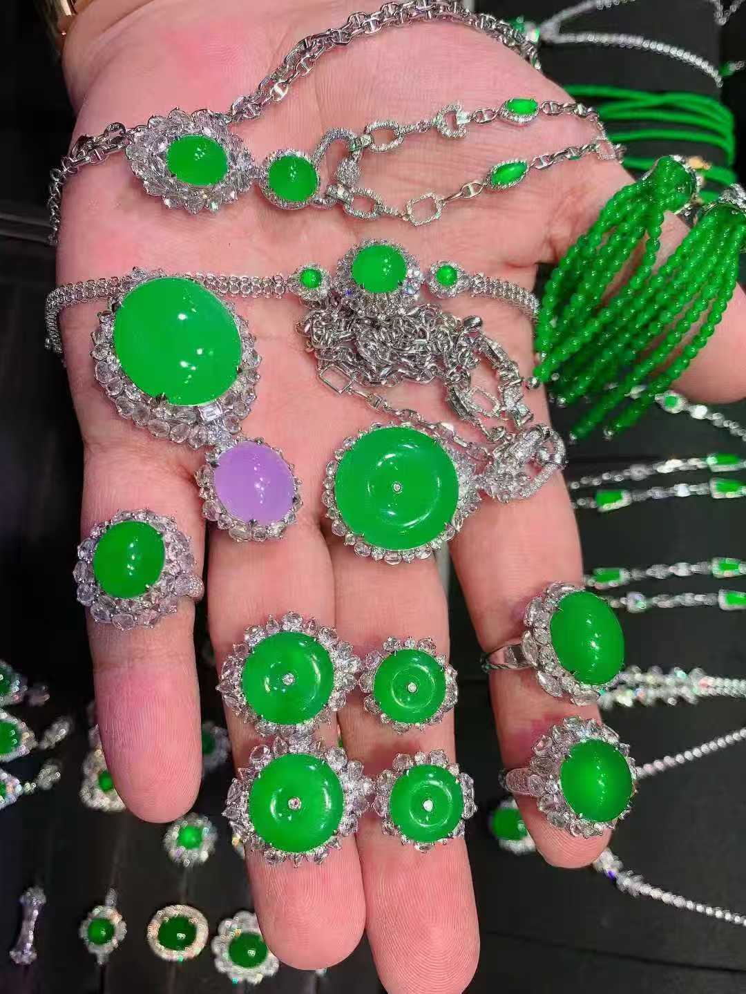 百花原创翡翠精工吊坠奢华人气直播挑选多不可私拍样性发货