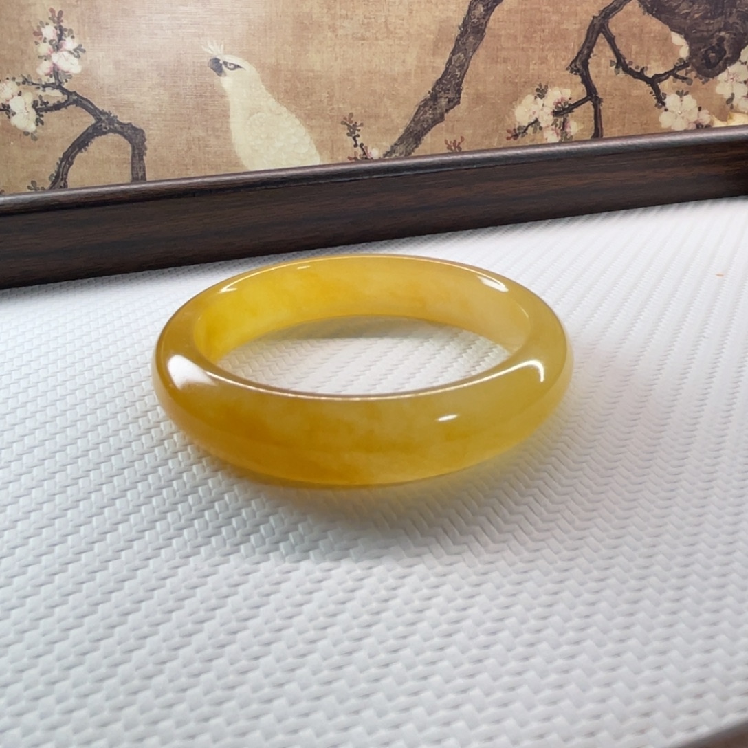 石英质玉（黄龙玉）未镶嵌手镯