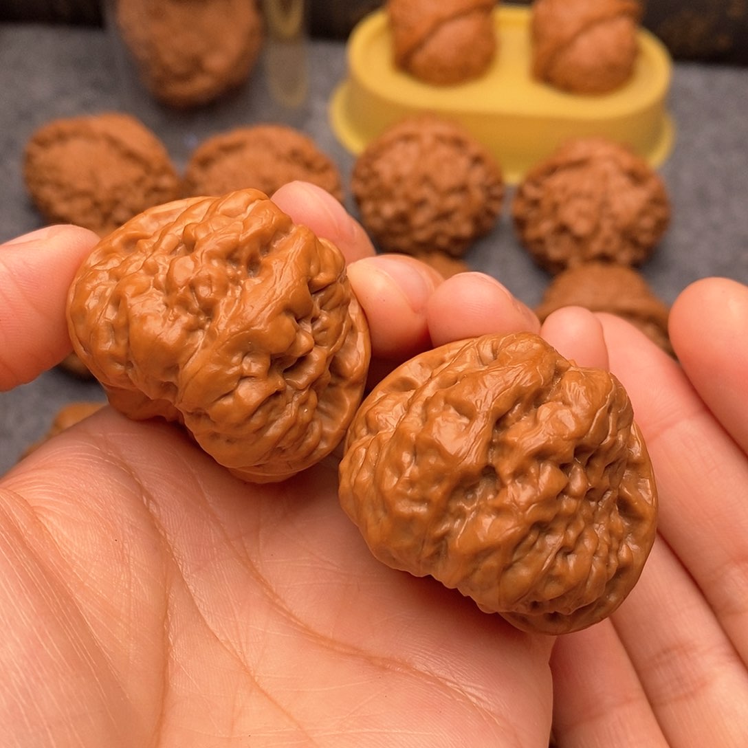 文玩核桃把件四开背肌肉蛤蟆40尺