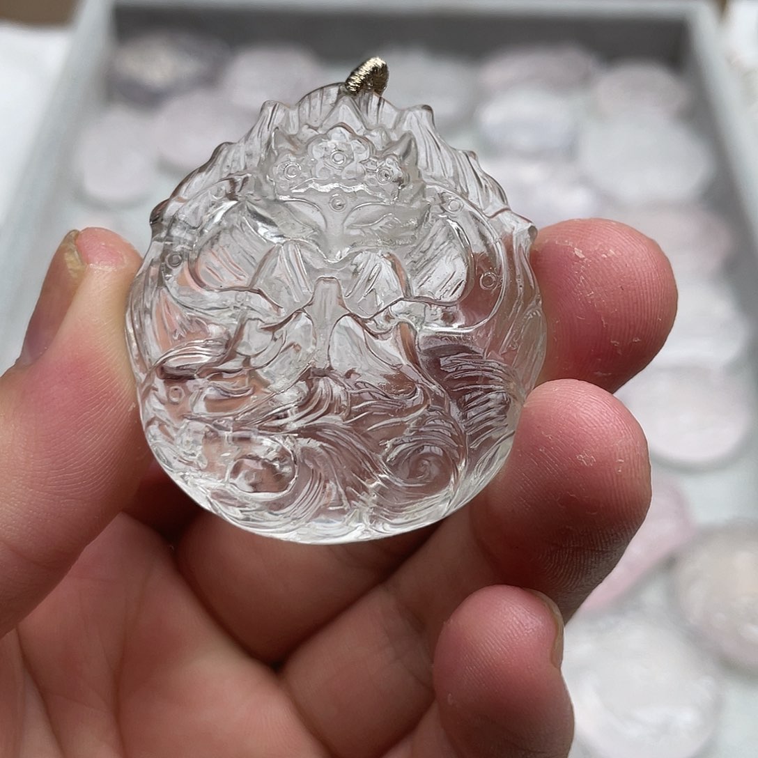 吊坠(不含链)未镶嵌水晶