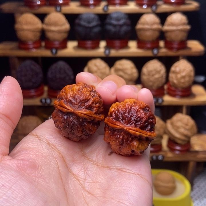 文玩核桃吊坠七彩绣球6