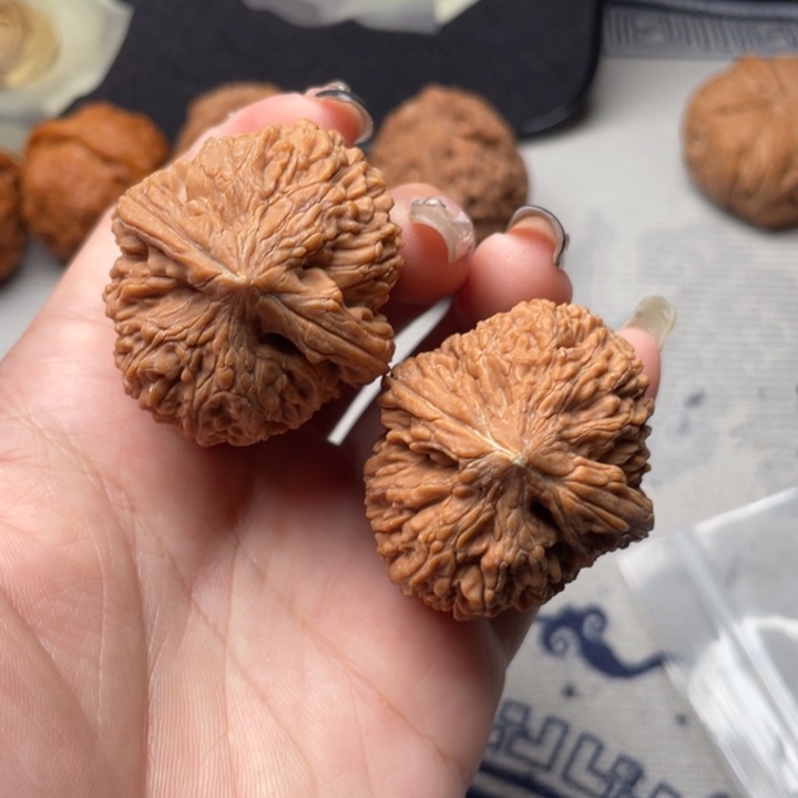 大***儿吊坠文玩核桃大蒜头