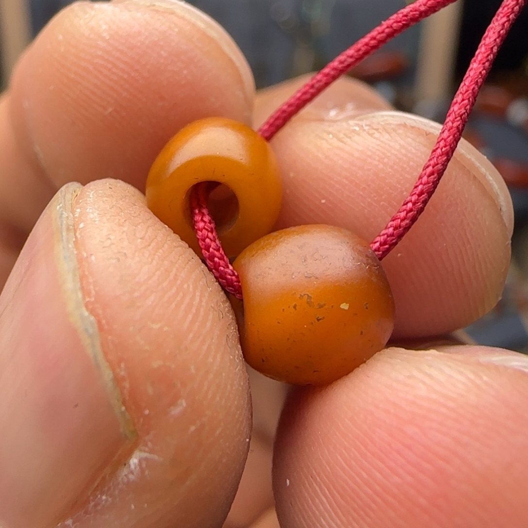 蜜蜡裸石未镶嵌jjjjjjjkjjjjkk