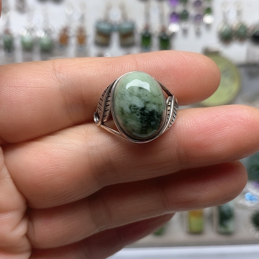 蛇纹石玉银S925镶嵌戒指