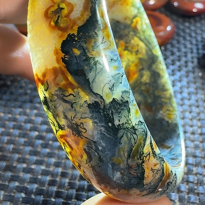用***2玛瑙/玉髓未镶嵌颈饰