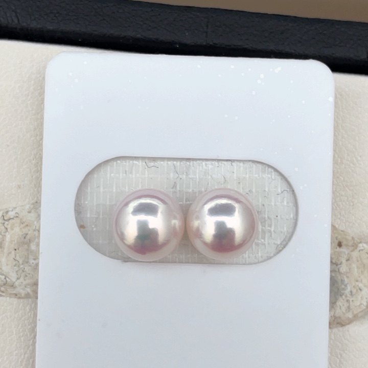 未镶嵌海水珍珠耳饰