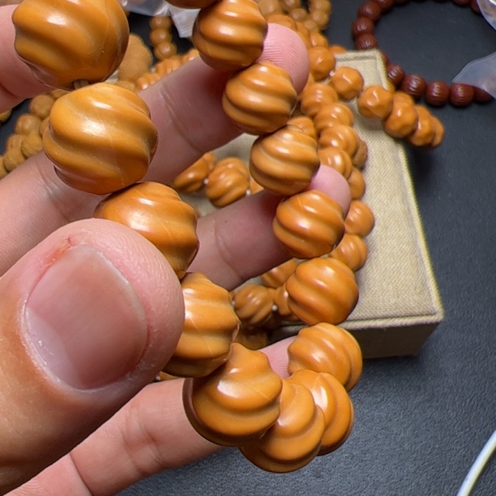 猴头核桃手串啦啦啦