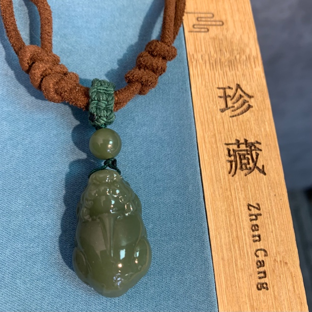 【春和景明】天然和田玉大貔貅吊坠男女同款定制设计