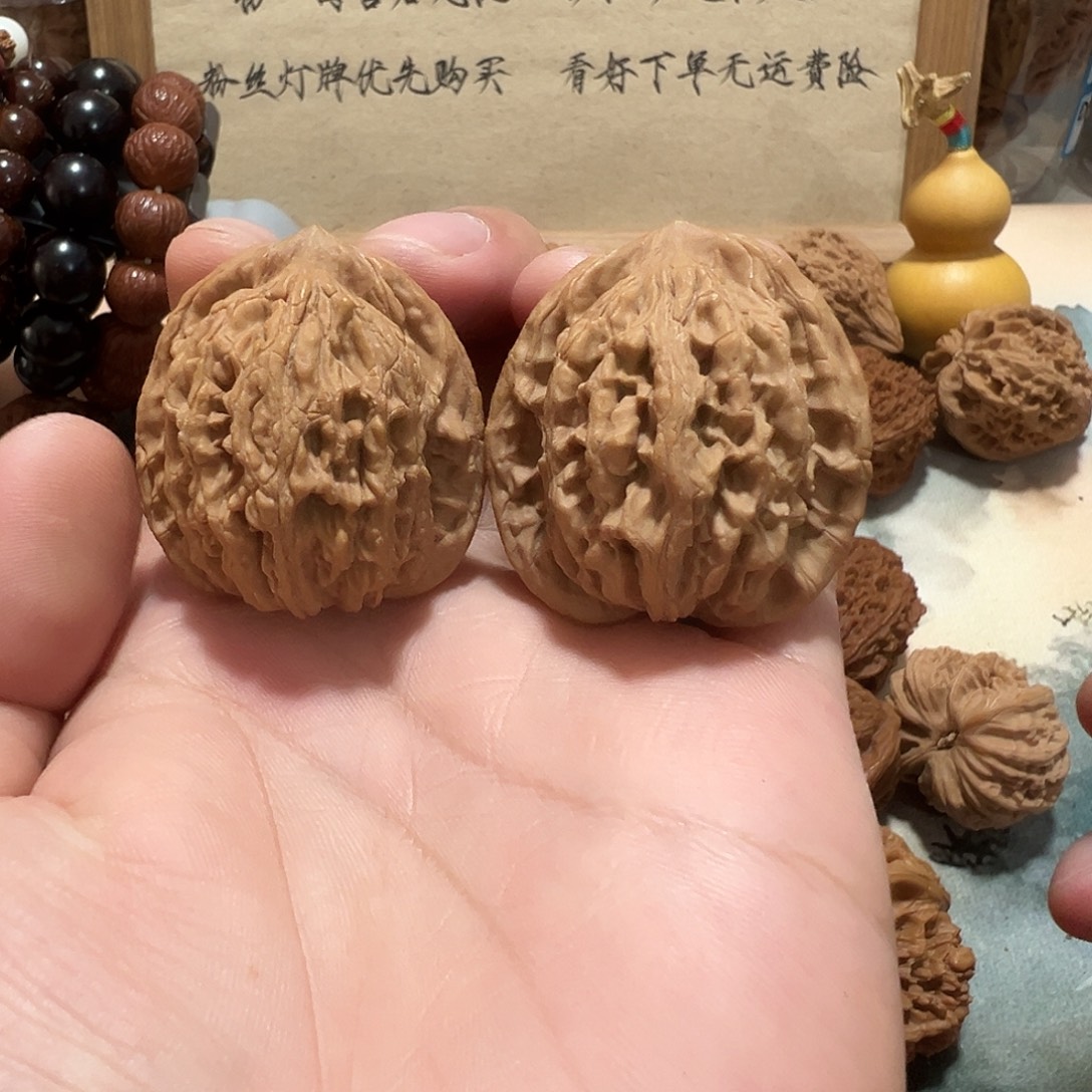 7号文玩核桃37尺麦穗虎头