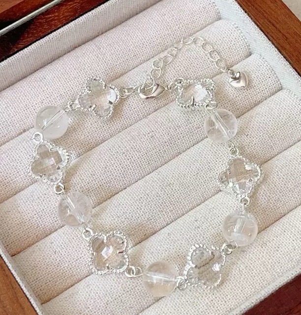 天然水晶白水晶四叶草设计款手串【195】