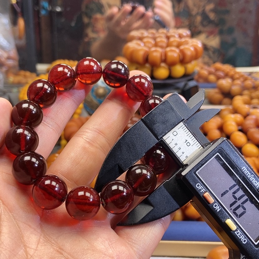 【闪购商品】蜜蜡未镶嵌珠宝奇石