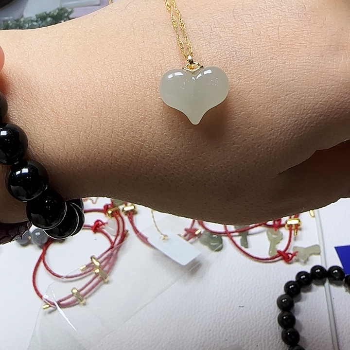 阴***行和田玉银S925镶嵌手链