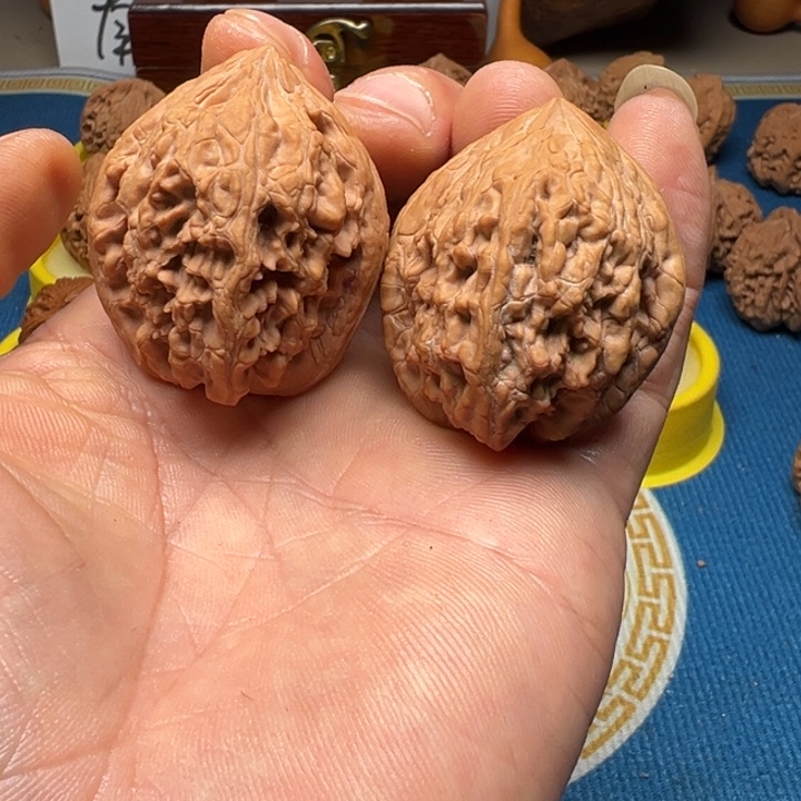 吊坠文玩核桃大沽石全品无修37尺