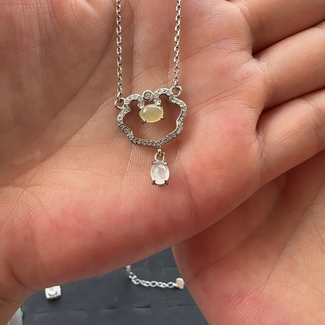 翡翠银S925镶嵌颈饰