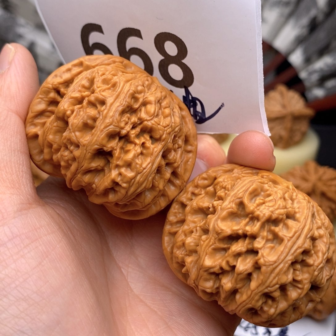文玩核桃把件668号47.5粗筋