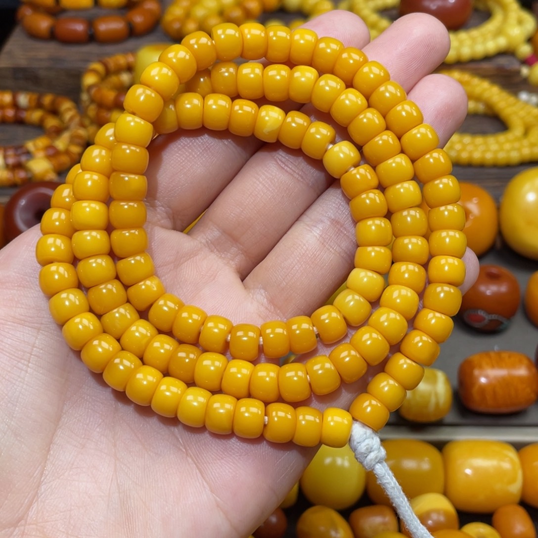 蜜蜡未镶嵌裸石马蹄