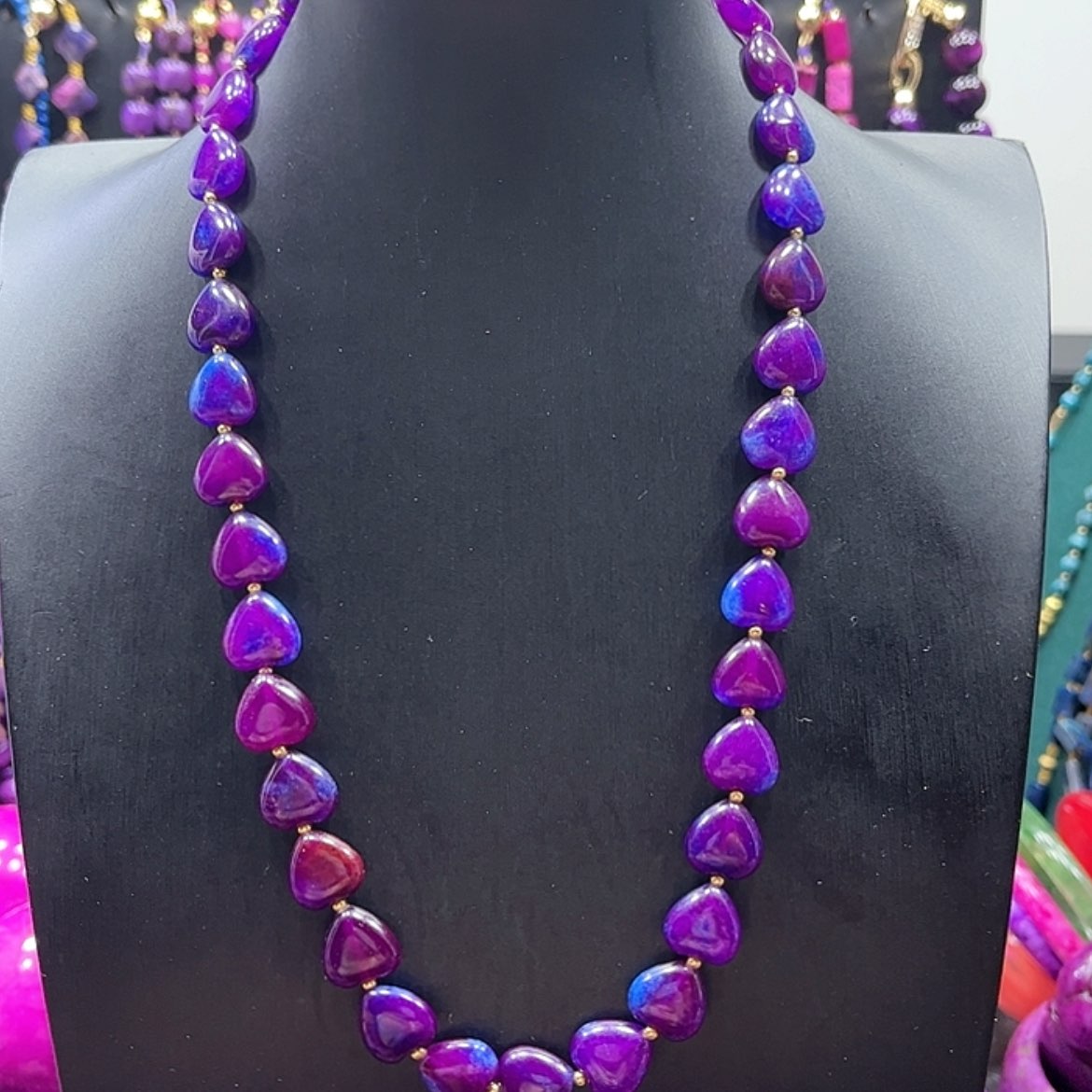 【闪购商品】琉璃配饰舒具石老油料蓝紫丝绒玉华透爱心项链爆款